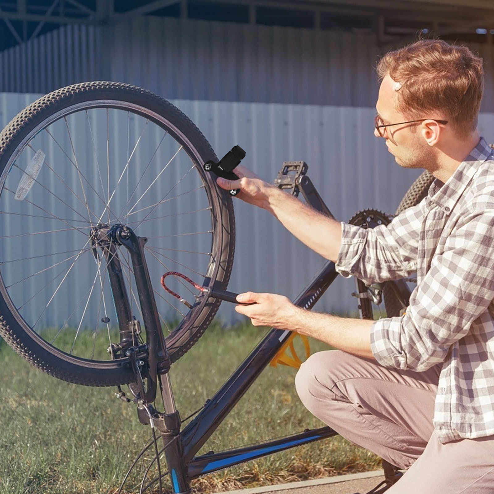 Compact Bike Pump Holder Nylon - đánh giá và giá Bike Pump Frame Mount